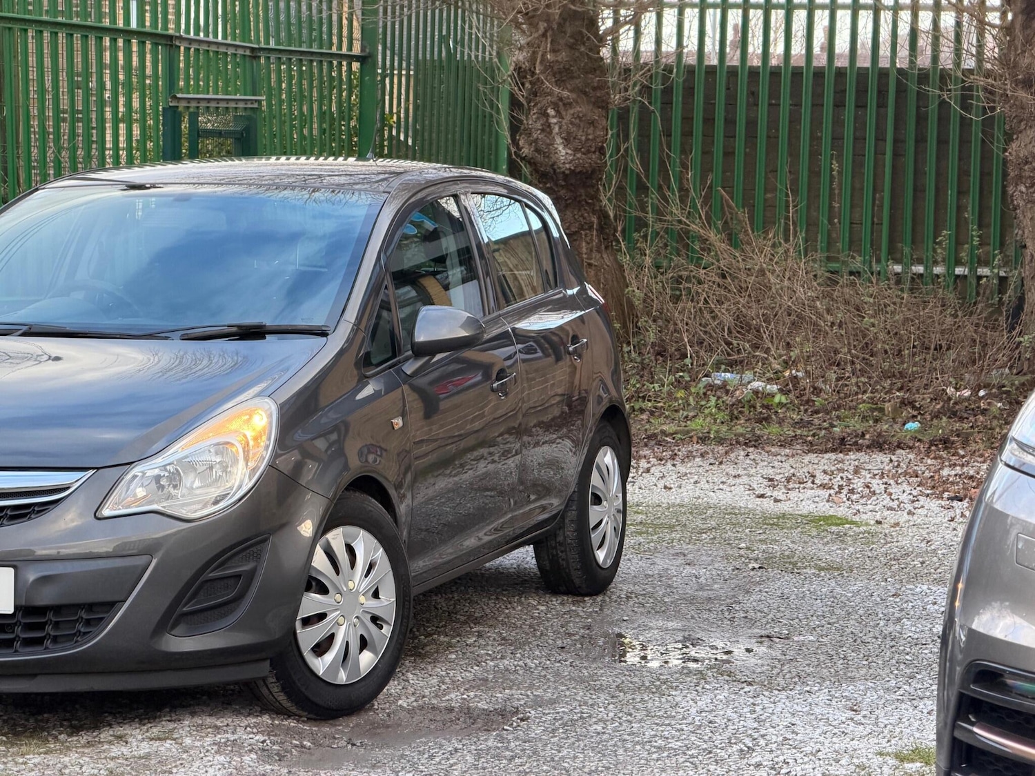 Used Vauxhall Corsa 2011 for sale - 77015899: Photo 9