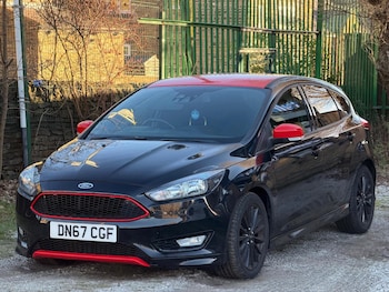 Used Ford Focus 2017 for sale - 77082103: Photo