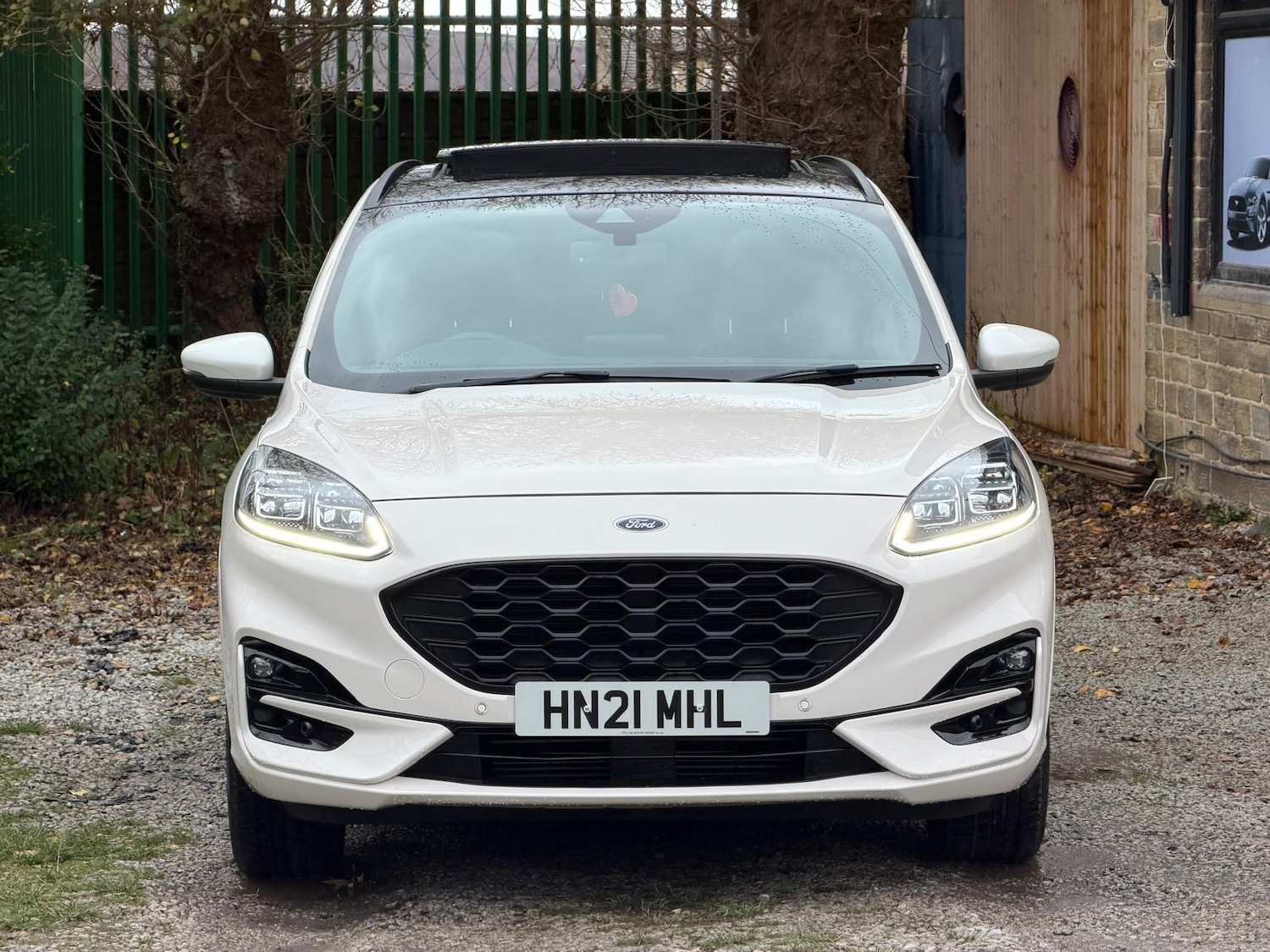 Used Ford Kuga 2021 for sale - 76188461: Photo 2