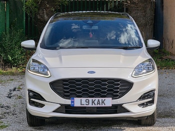 Used Ford Kuga 2021 for sale - 76188461: Photo 2