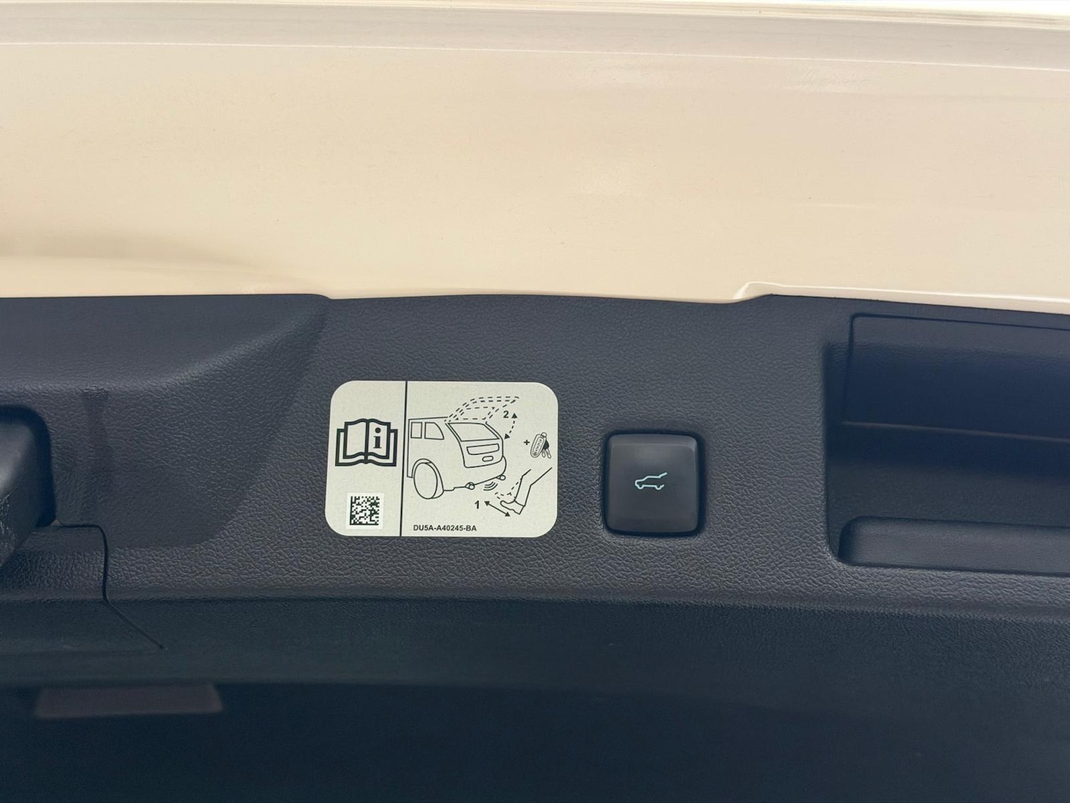 Used Ford Kuga 2021 for sale - 76188461: Photo 59