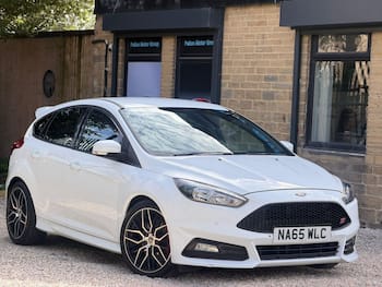 Used Ford Focus 2015 for sale - 79740720: Photo