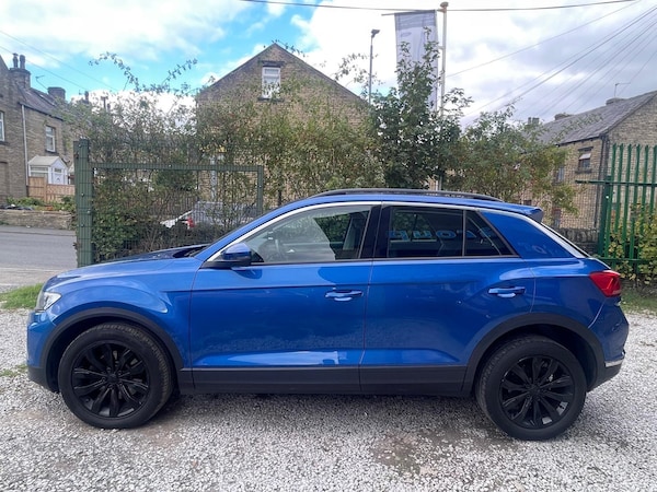 Used Volkswagen T-Roc 2018 for sale - 76109132: Photo 15