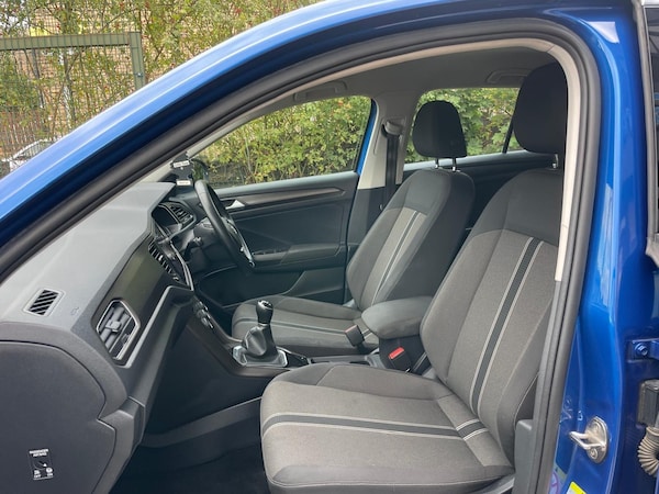 Used Volkswagen T-Roc 2018 for sale - 76109132: Photo 24