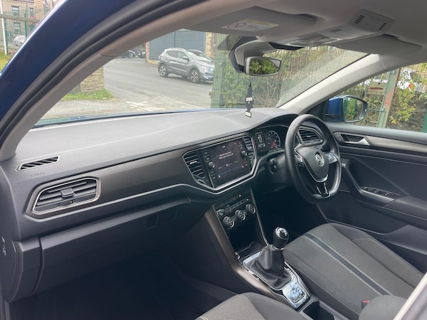 Used Volkswagen T-Roc 2018 for sale - 76109132: Photo 25