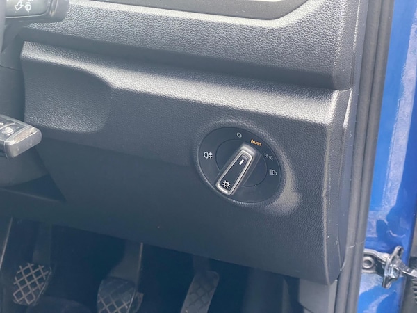 Used Volkswagen T-Roc 2018 for sale - 76109132: Photo 29