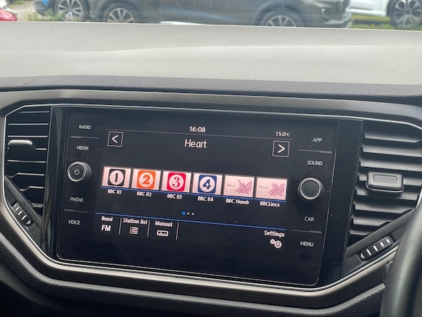 Used Volkswagen T-Roc 2018 for sale - 76109132: Photo 36