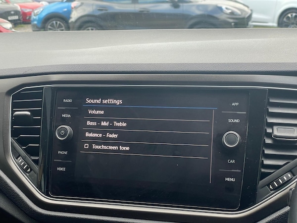 Used Volkswagen T-Roc 2018 for sale - 76109132: Photo 41