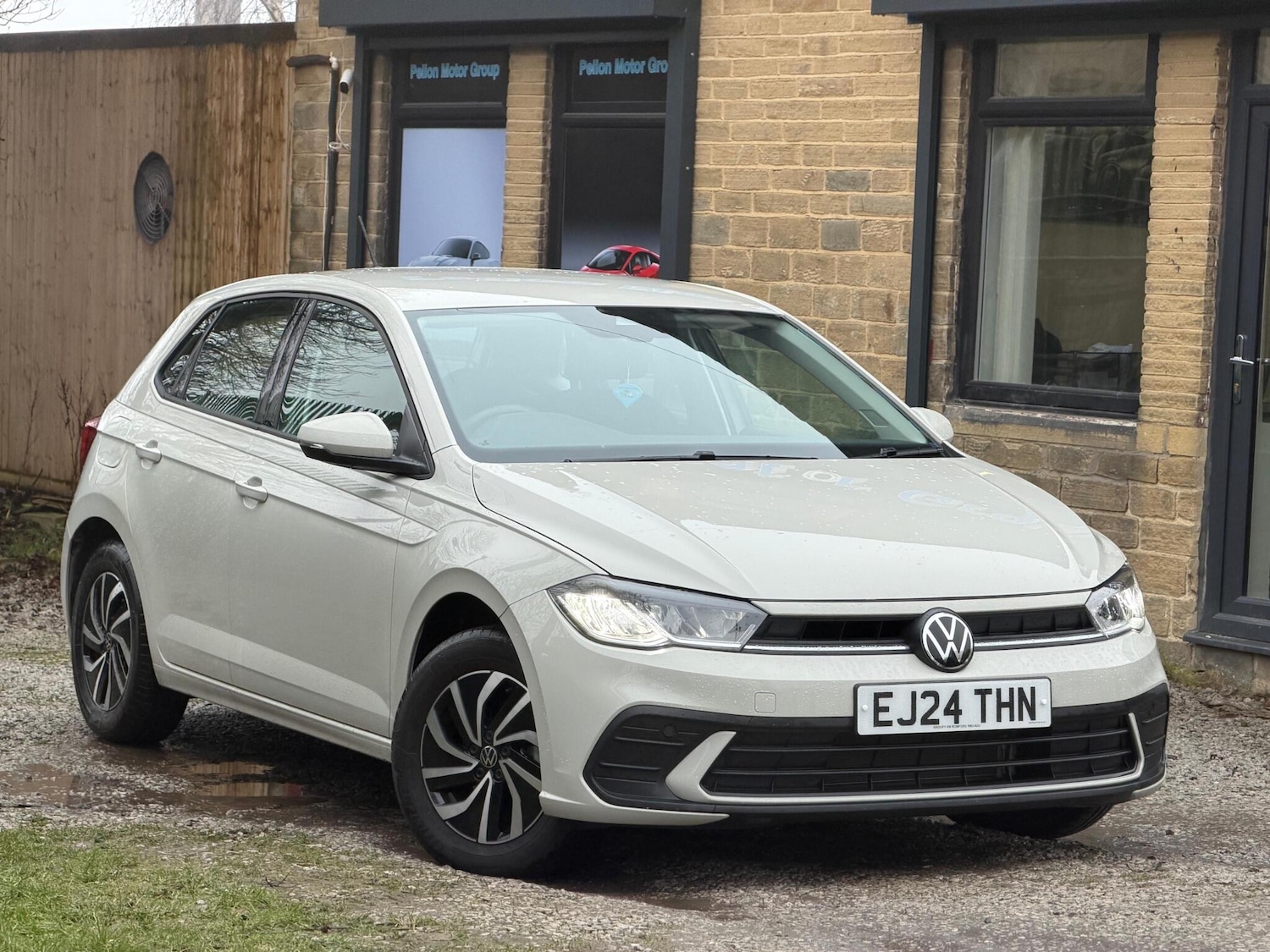 Used Volkswagen Polo 2024 for sale - 77441295: Photo 21