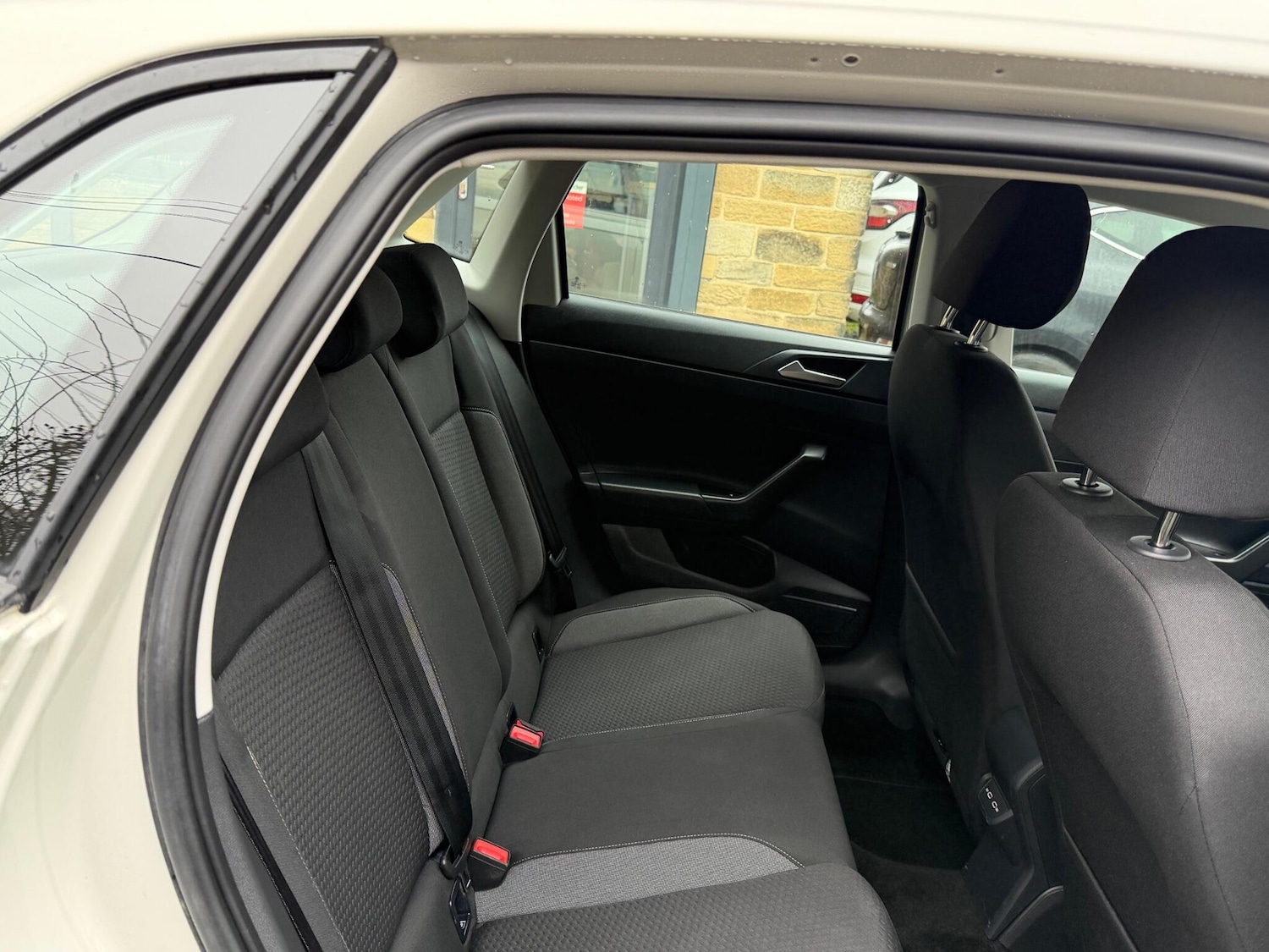 Used Volkswagen Polo 2024 for sale - 77441295: Photo 24