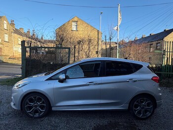 Used Ford Fiesta 2021 for sale - 77395927: Photo