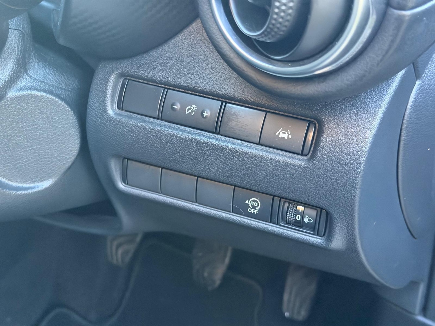 Used Nissan Juke for sale - 76473609: Photo 28