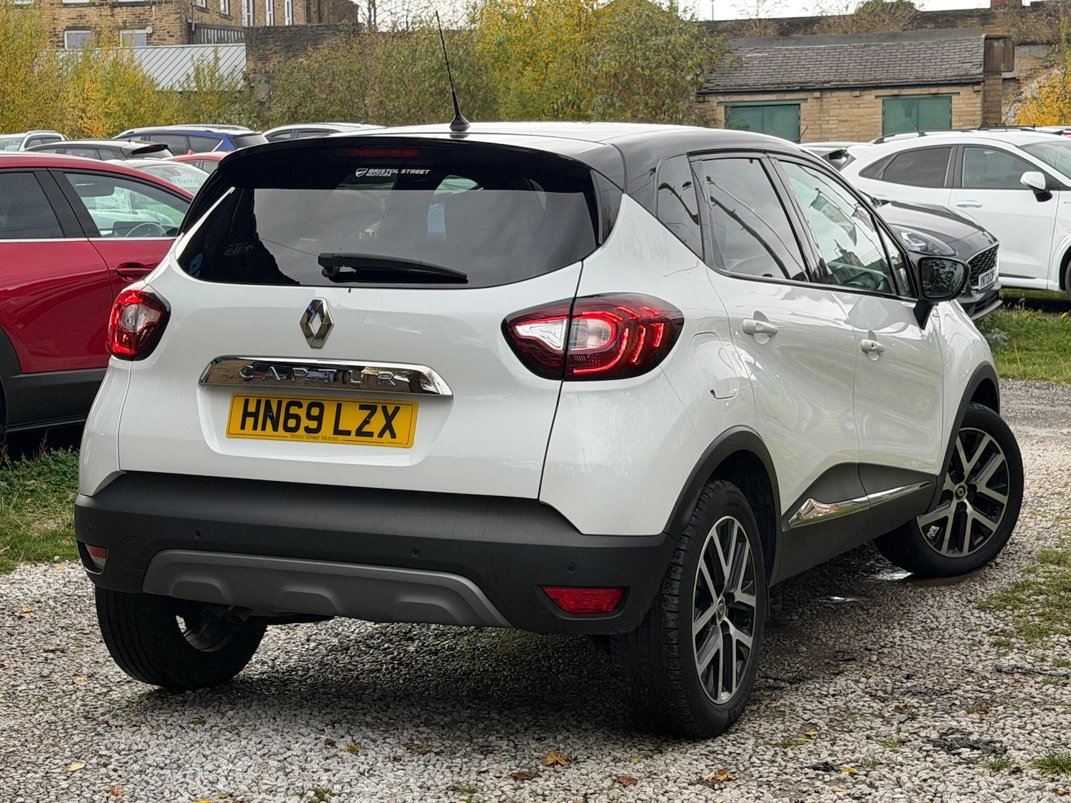 Used Renault Captur 2019 for sale - 76992448: Photo 14