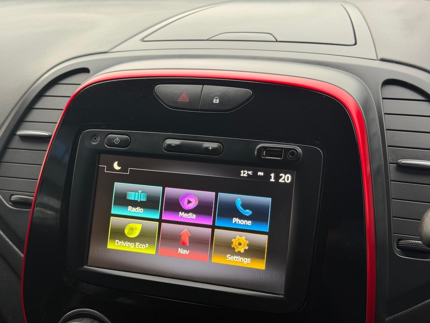 Used Renault Captur 2019 for sale - 76992448: Photo 35