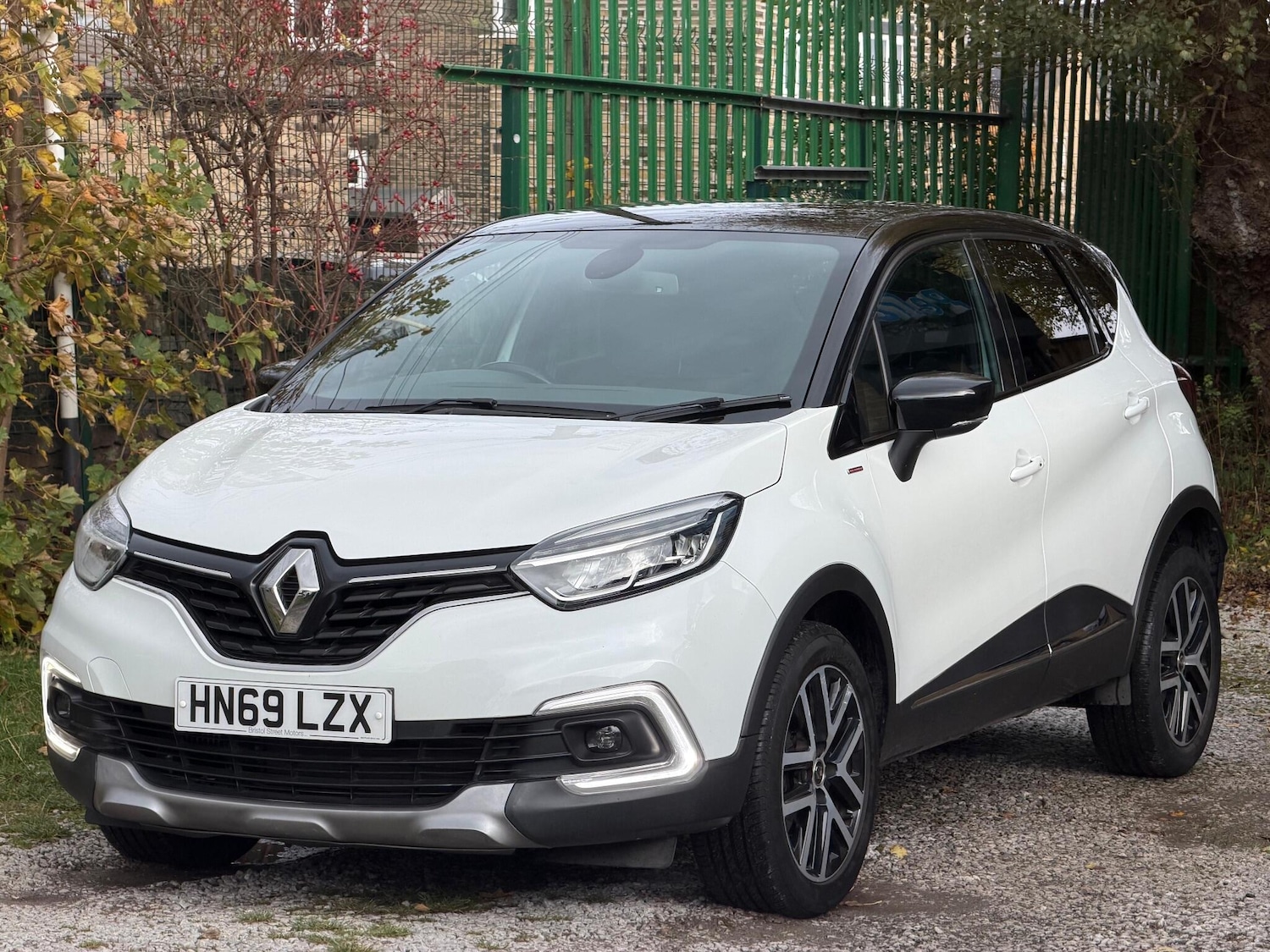 Used Renault Captur 2019 for sale - 76992448: Photo 6