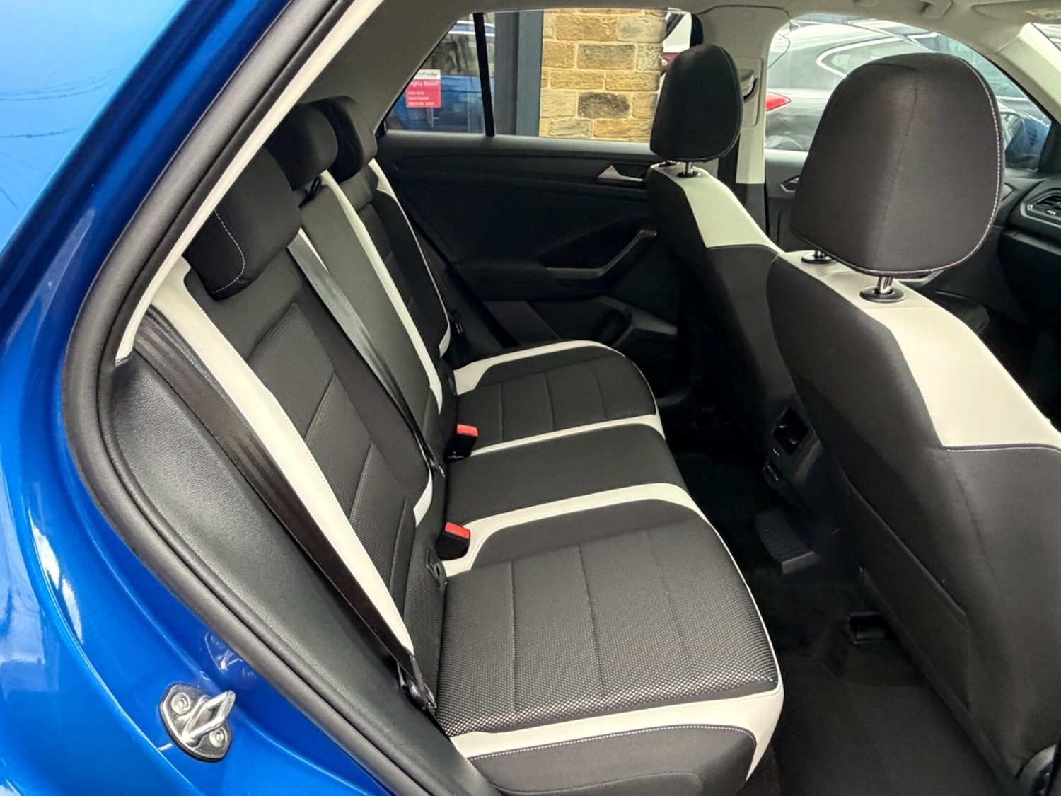 Used Volkswagen T-Roc 2020 for sale - 77524351: Photo 24