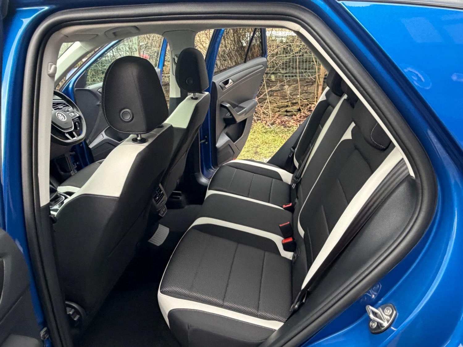 Used Volkswagen T-Roc 2020 for sale - 77524351: Photo 25