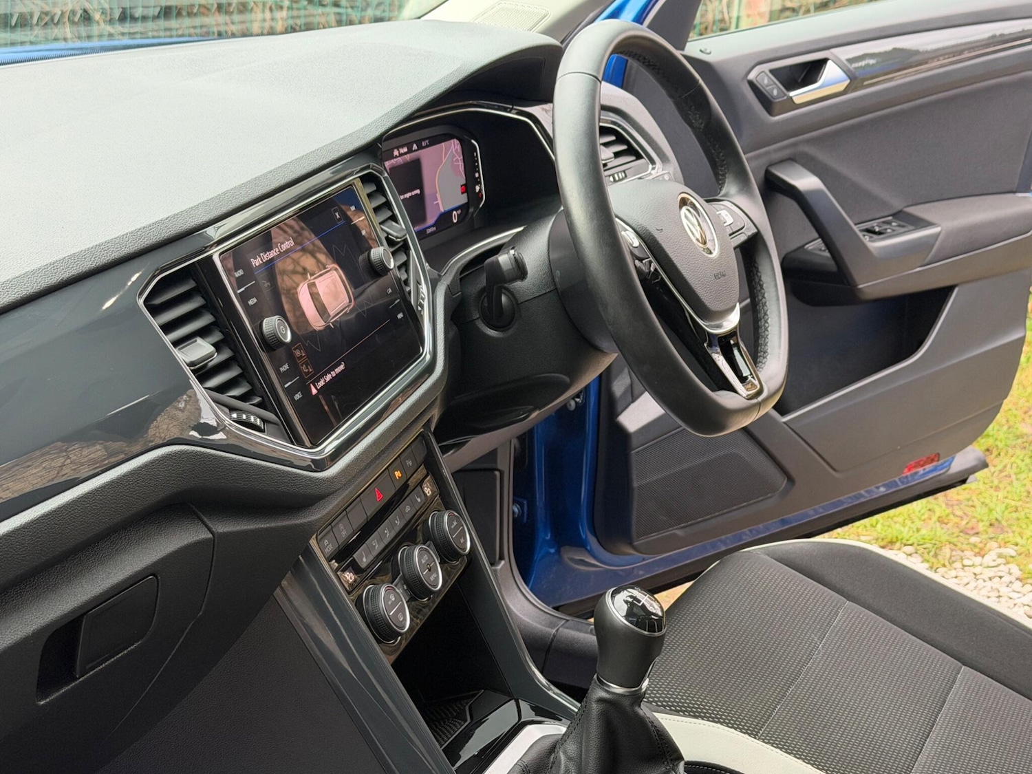 Used Volkswagen T-Roc 2020 for sale - 77524351: Photo 28