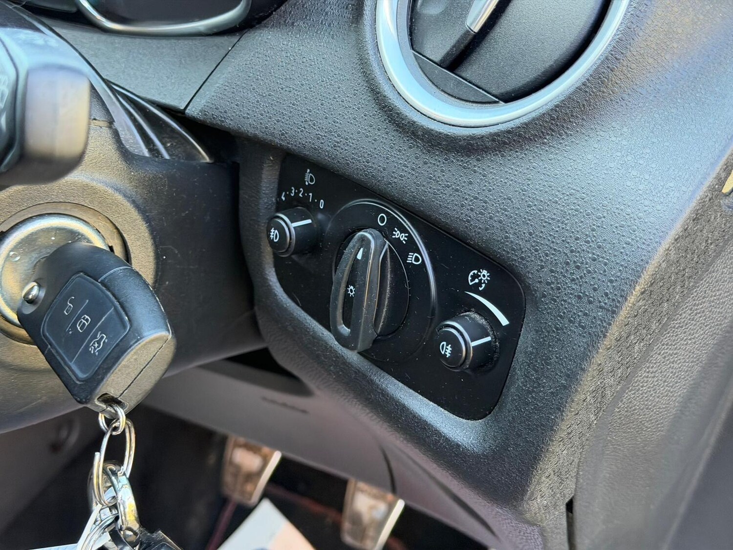 Used Ford Fiesta for sale - 78115383: Photo 12