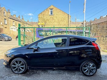 Used Ford Fiesta 2017 for sale - 78115383: Photo