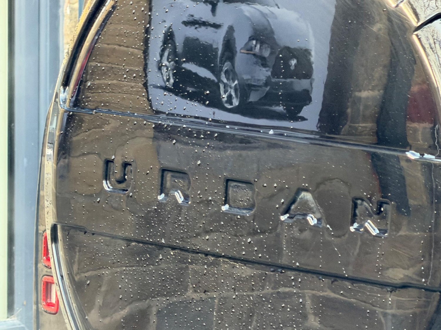 Used Land Rover Defender 2021 for sale - 77400783: Photo 17