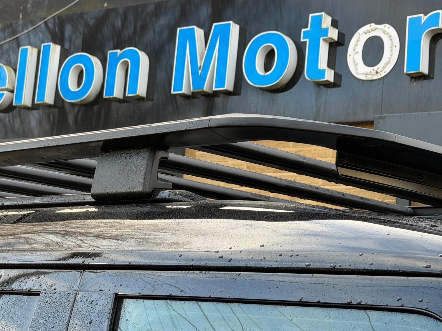 Used Land Rover Defender 2021 for sale - 77400783: Photo 25