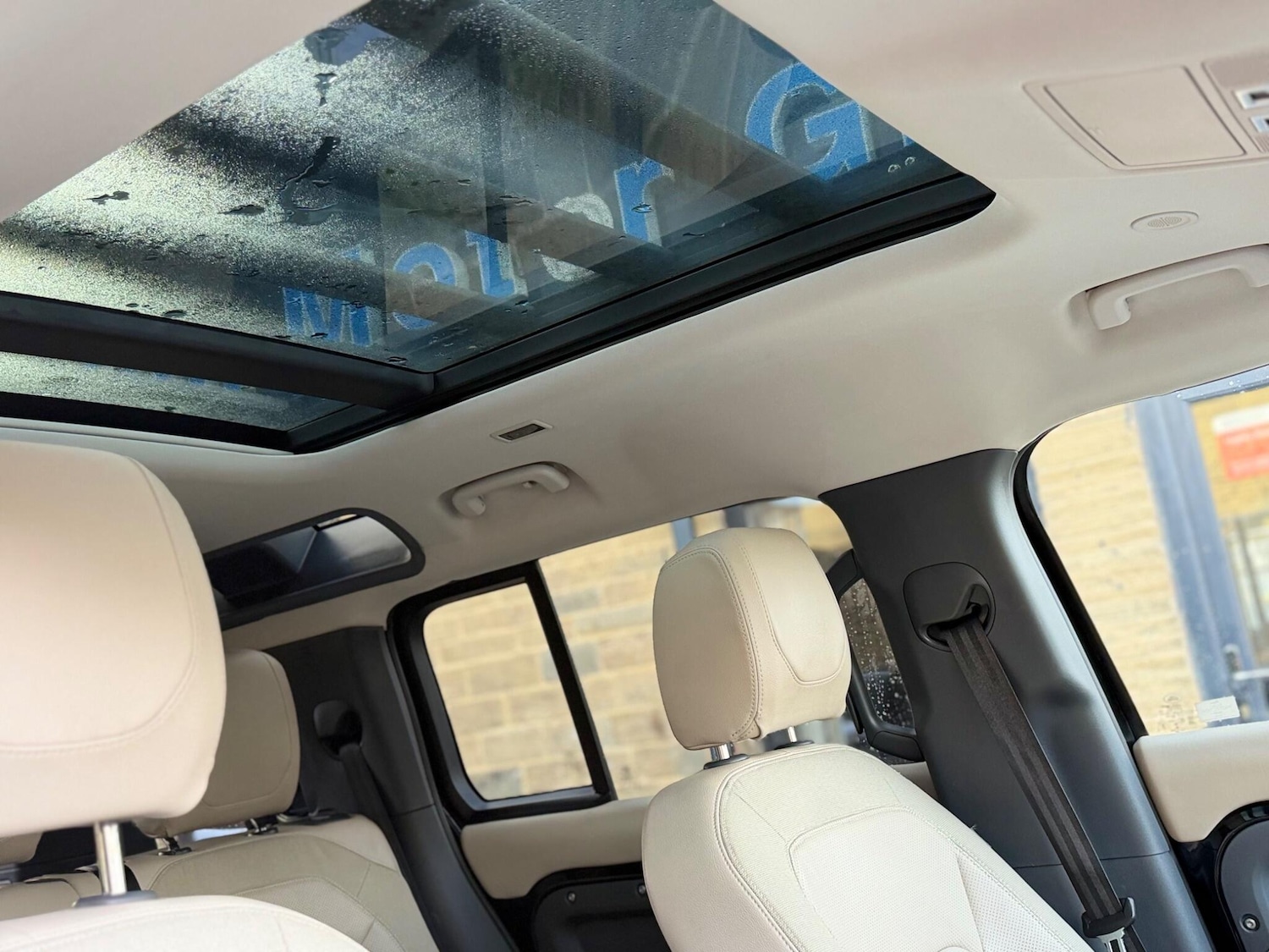 Used Land Rover Defender 2021 for sale - 77400783: Photo 36