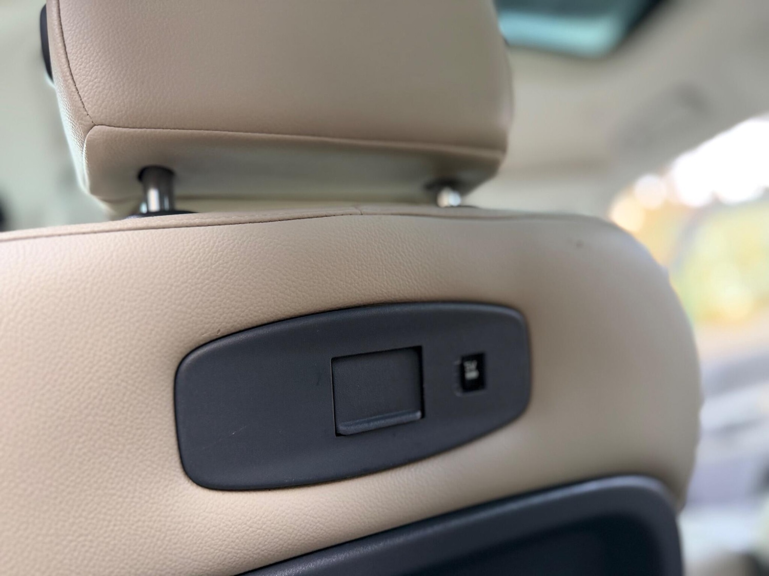 Used Land Rover Defender 2021 for sale - 77400783: Photo 45