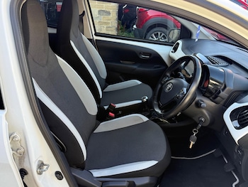 Used Toyota AYGO 2017 for sale - 75883425: Photo