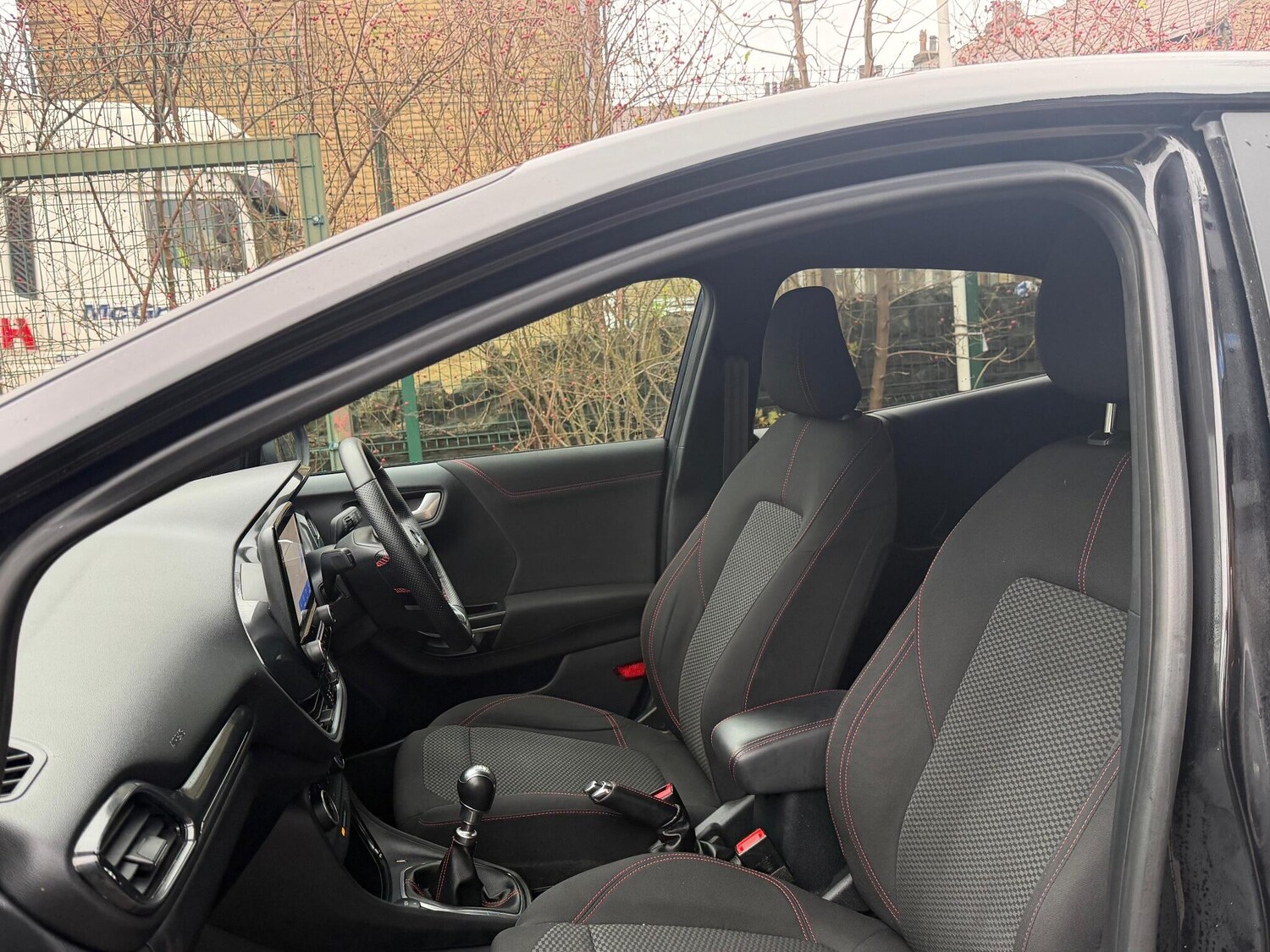 Used Ford Puma 2022 for sale - 76728430: Photo 24