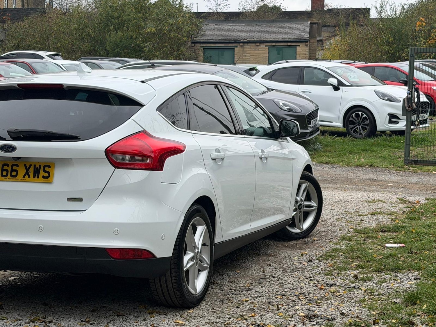Used Ford Focus 2016 for sale - 76388843: Photo 13