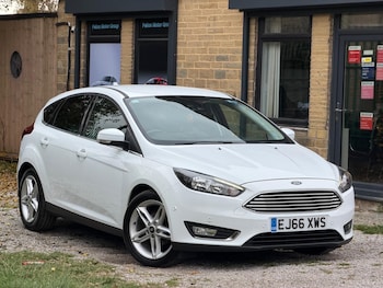 (66) - 1.0T EcoBoost Titanium Euro 6 (s/s) 5dr