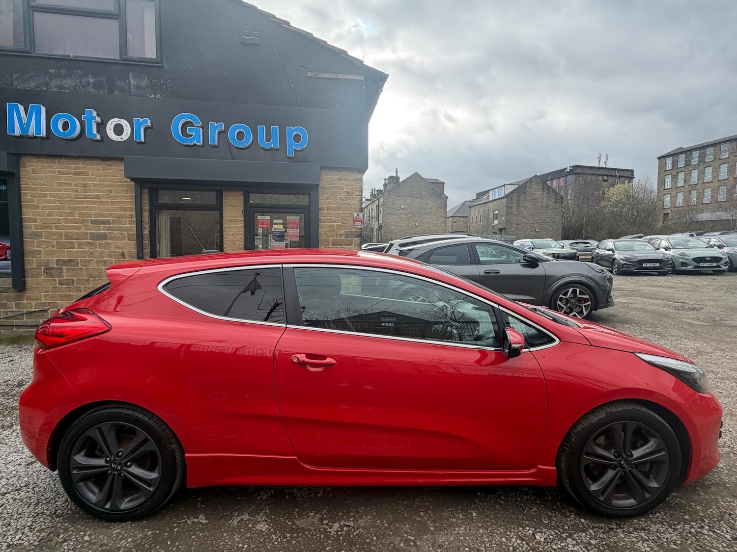 Used Kia Pro Ceed 2015 for sale - 77853092: Photo 28