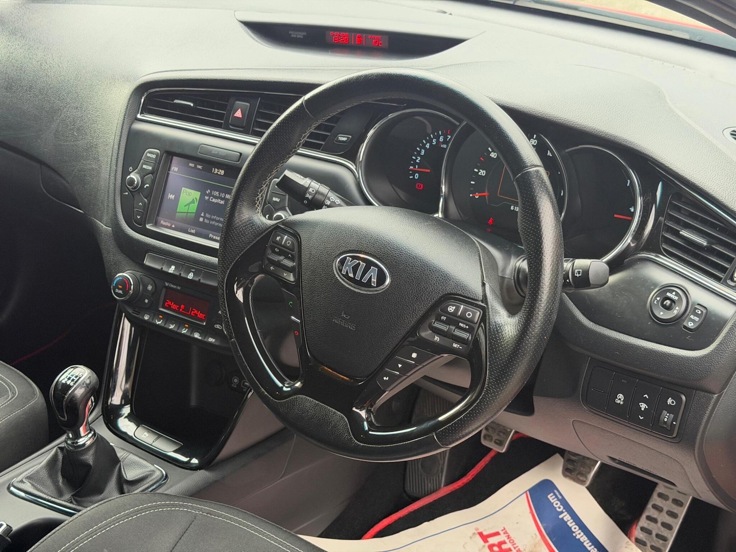 Used Kia Pro Ceed 2015 for sale - 77853092: Photo 46