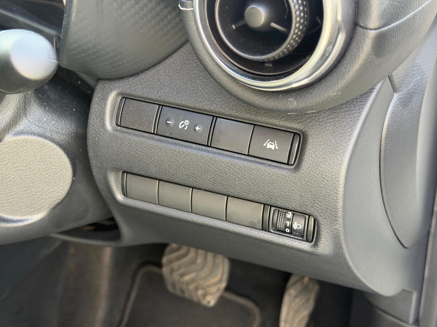 Used Nissan Juke 2023 for sale - 78204196: Photo 31