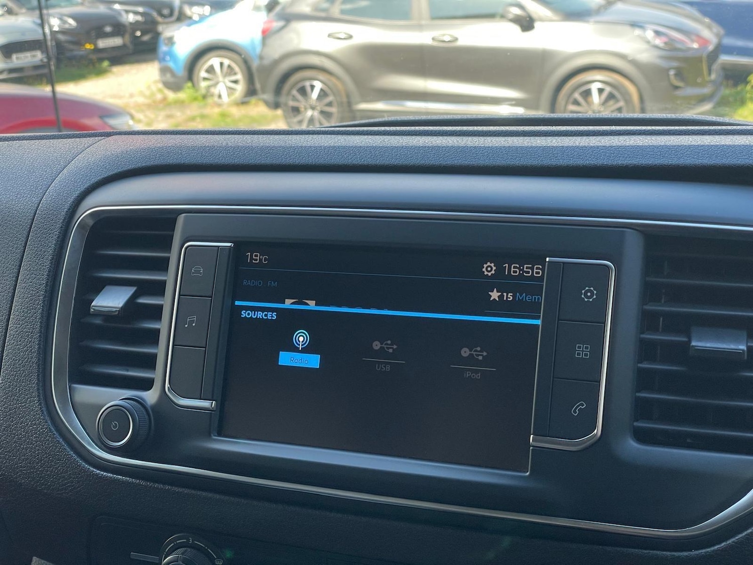 Used Peugeot Expert 2021 for sale - 76608183: Photo 36