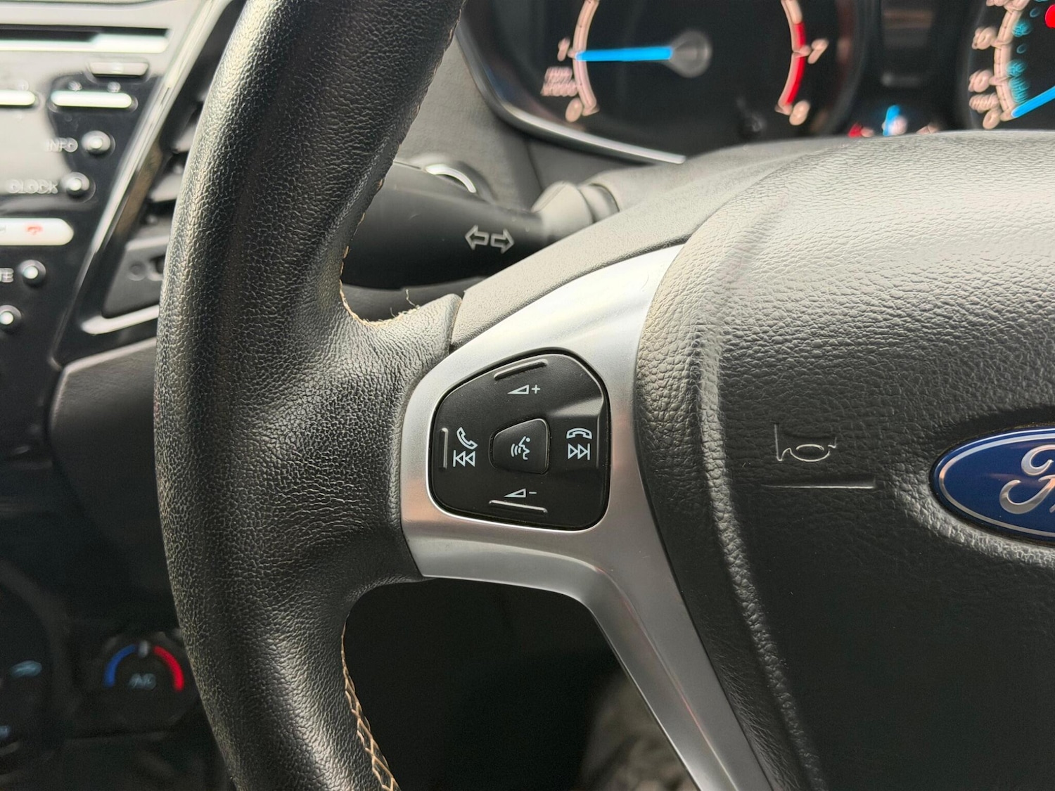 Used Ford Fiesta 2015 for sale - 78184230: Photo 22