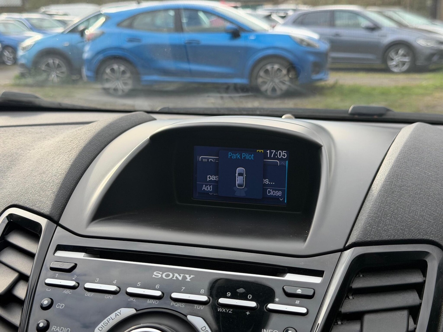 Used Ford Fiesta 2015 for sale - 78184230: Photo 27