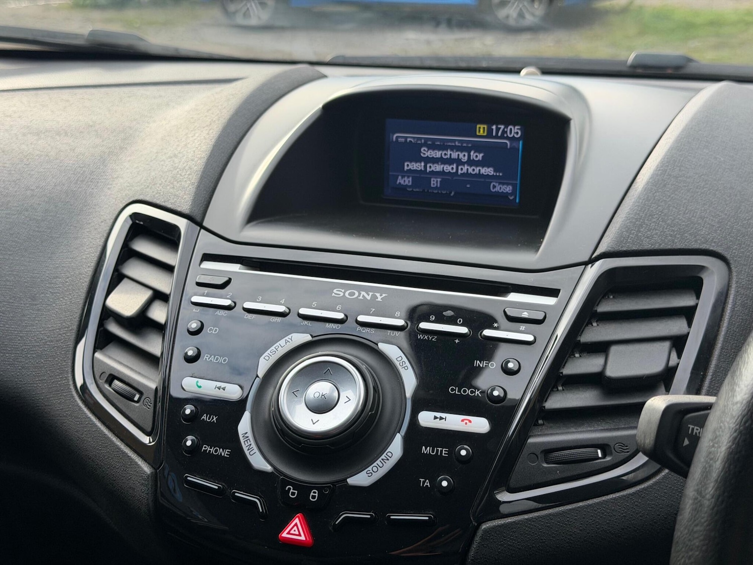 Used Ford Fiesta 2015 for sale - 78184230: Photo 28