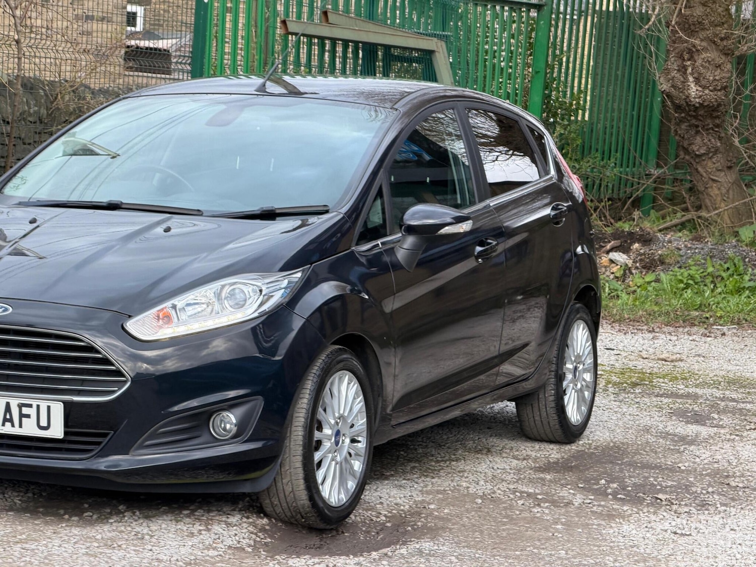 Used Ford Fiesta 2015 for sale - 78184230: Photo 35