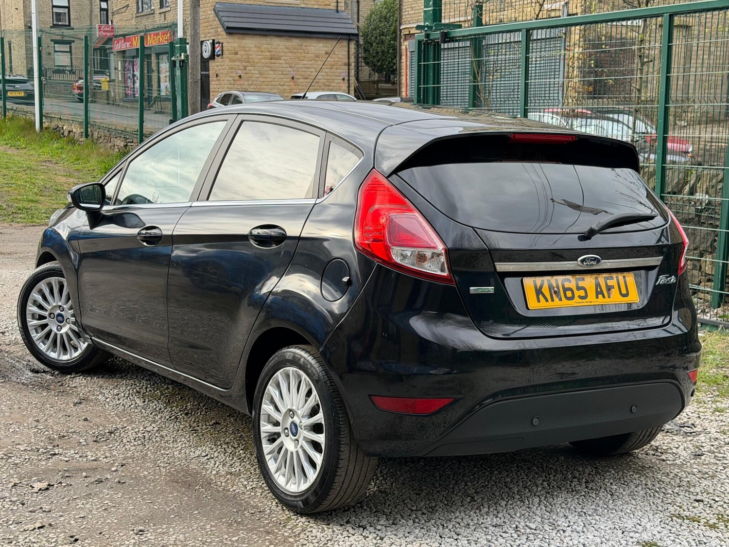 Used Ford Fiesta 2015 for sale - 78184230: Photo 41