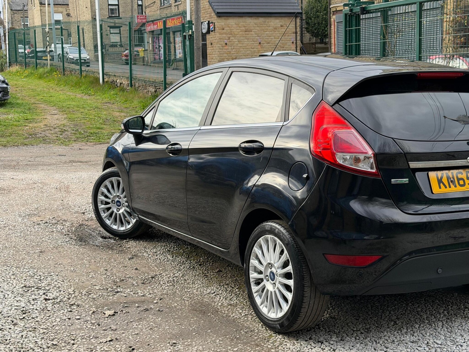Used Ford Fiesta 2015 for sale - 78184230: Photo 42