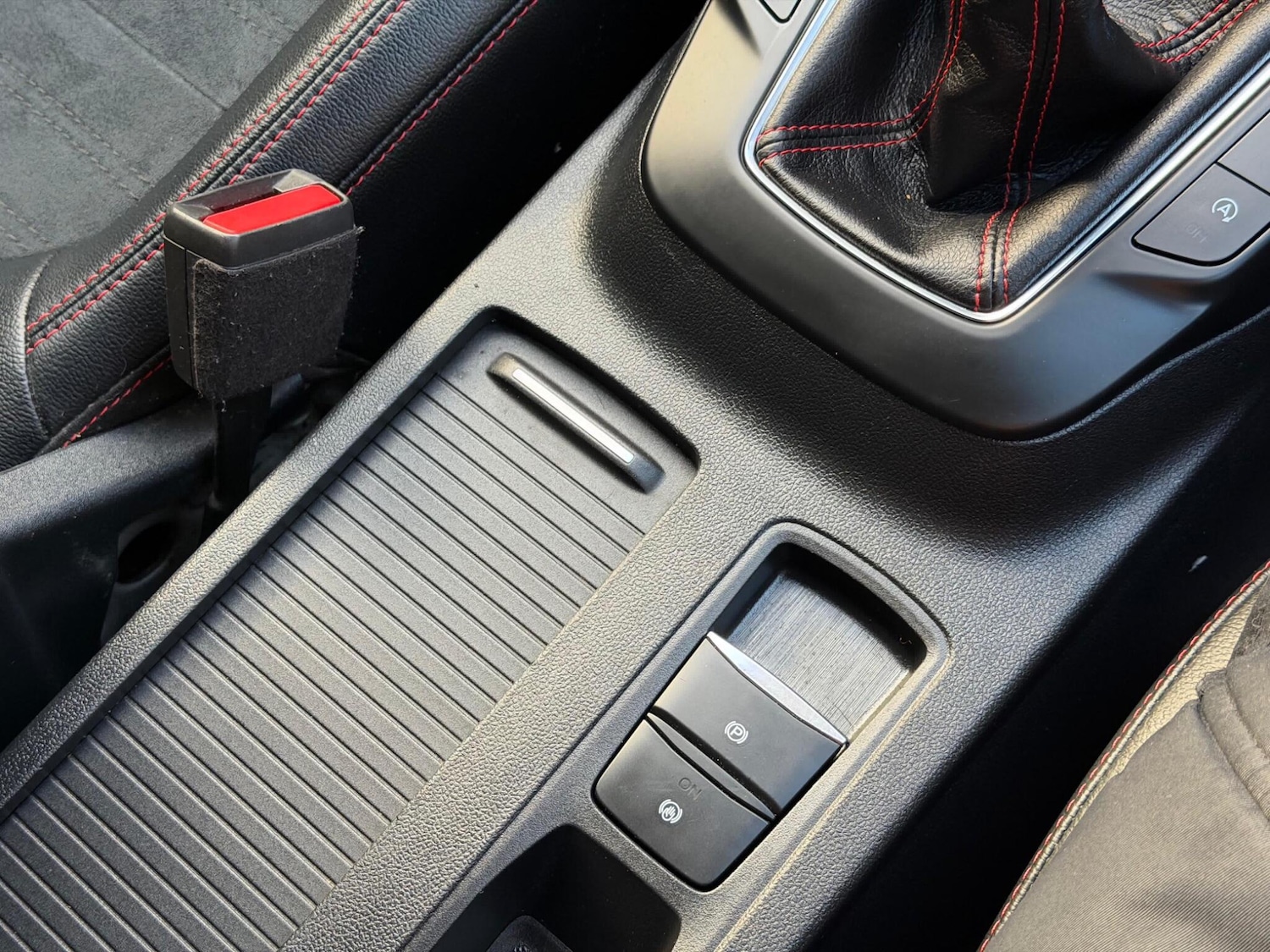 Used Ford Kuga 2021 for sale - 76714638: Photo 27