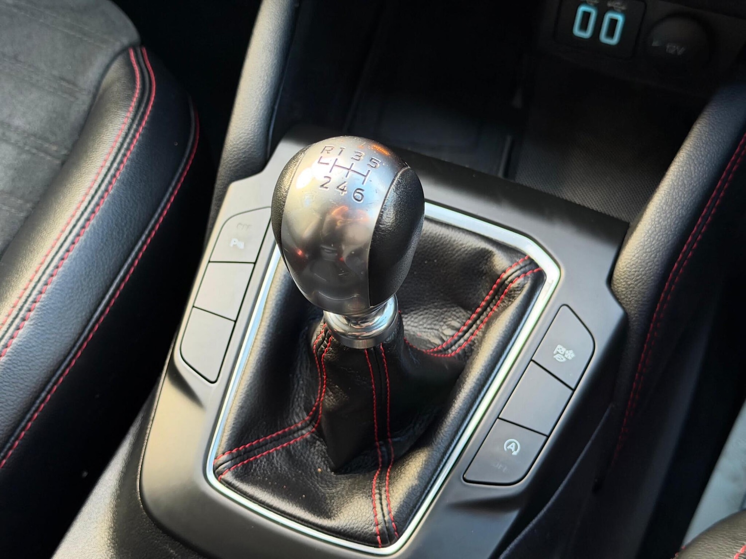 Used Ford Kuga 2021 for sale - 76714638: Photo 32