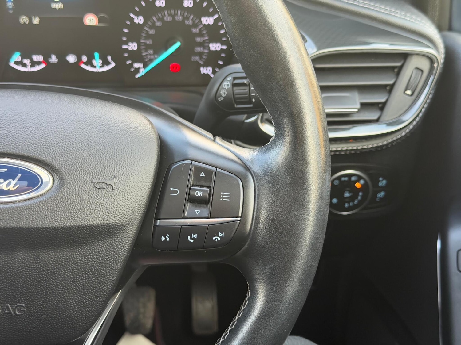 Used Ford Fiesta 2020 for sale - 76742899: Photo 26