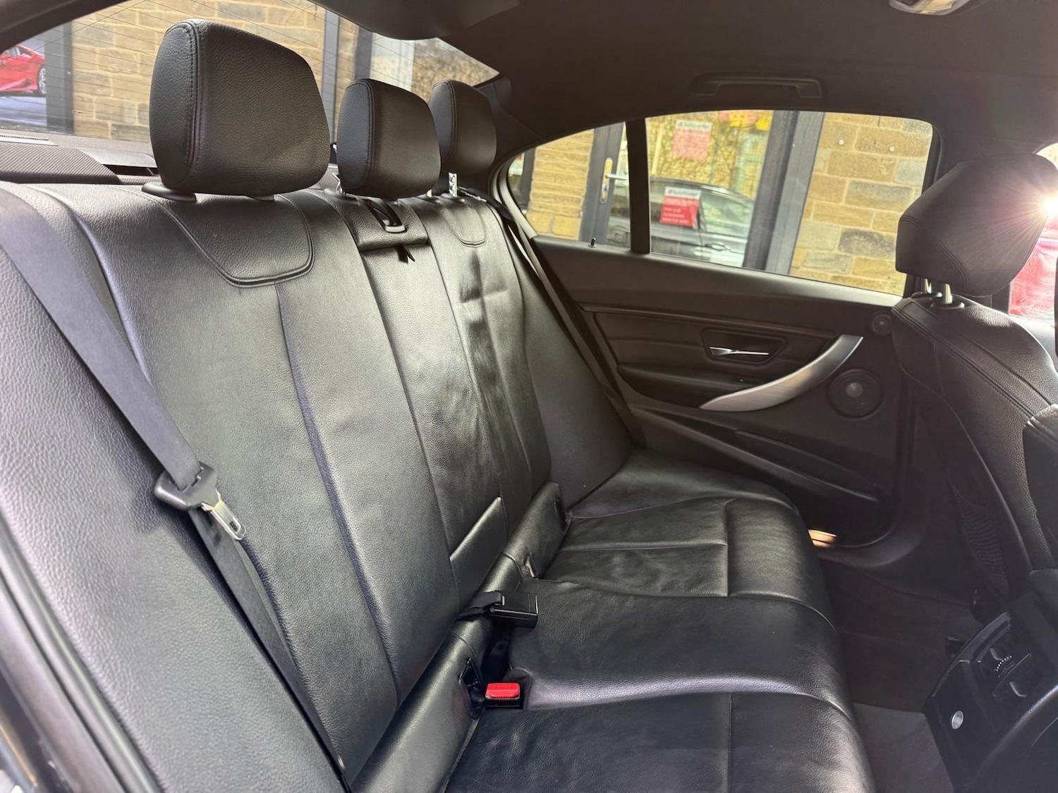 Used BMW 3 Series 2015 for sale - 76645959: Photo 18