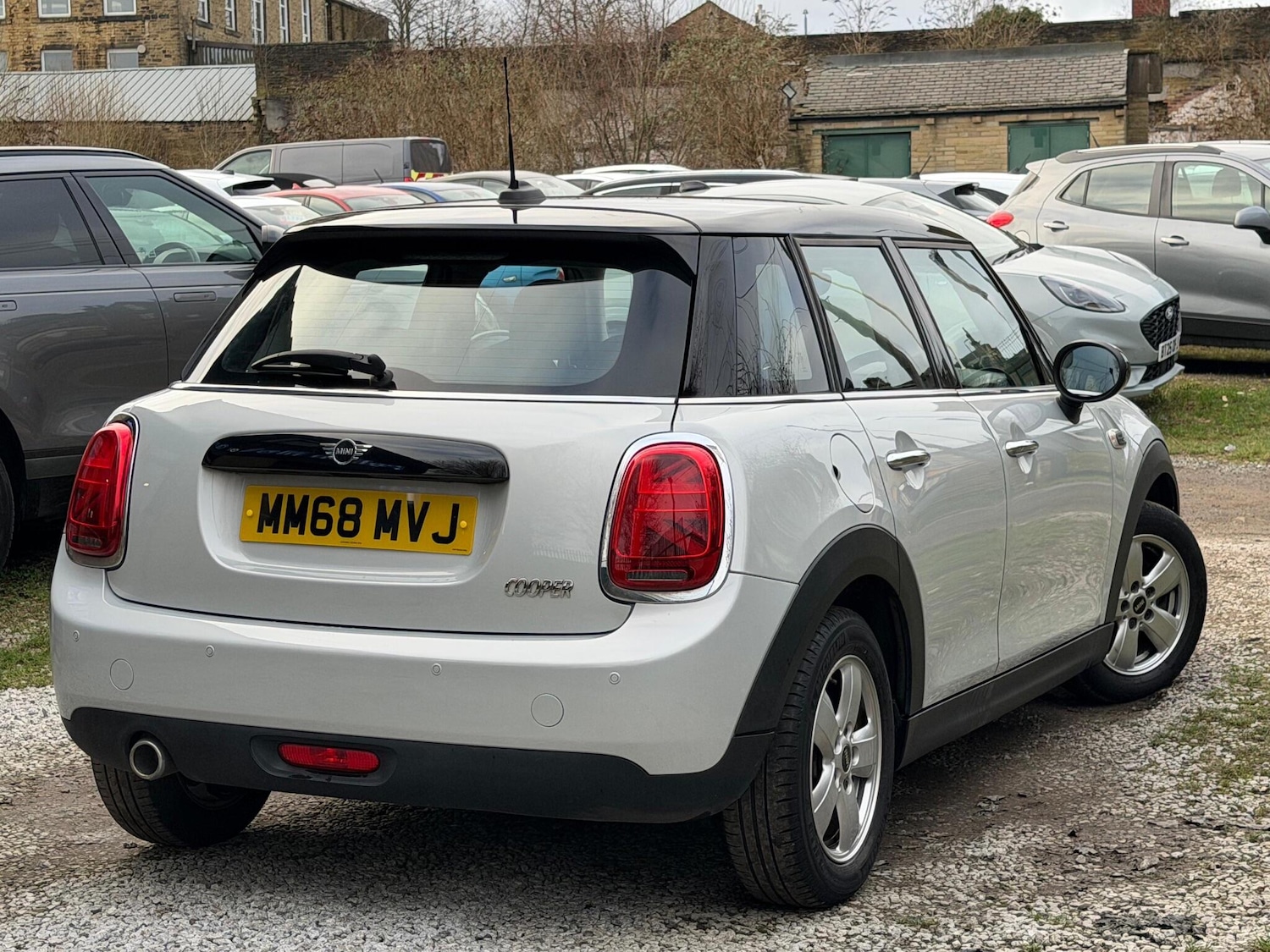 Used MINI Hatch 2018 for sale - 77119968: Photo 5
