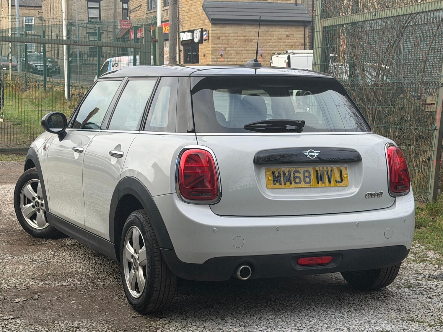 Used MINI Hatch 2018 for sale - 77119968: Photo 8