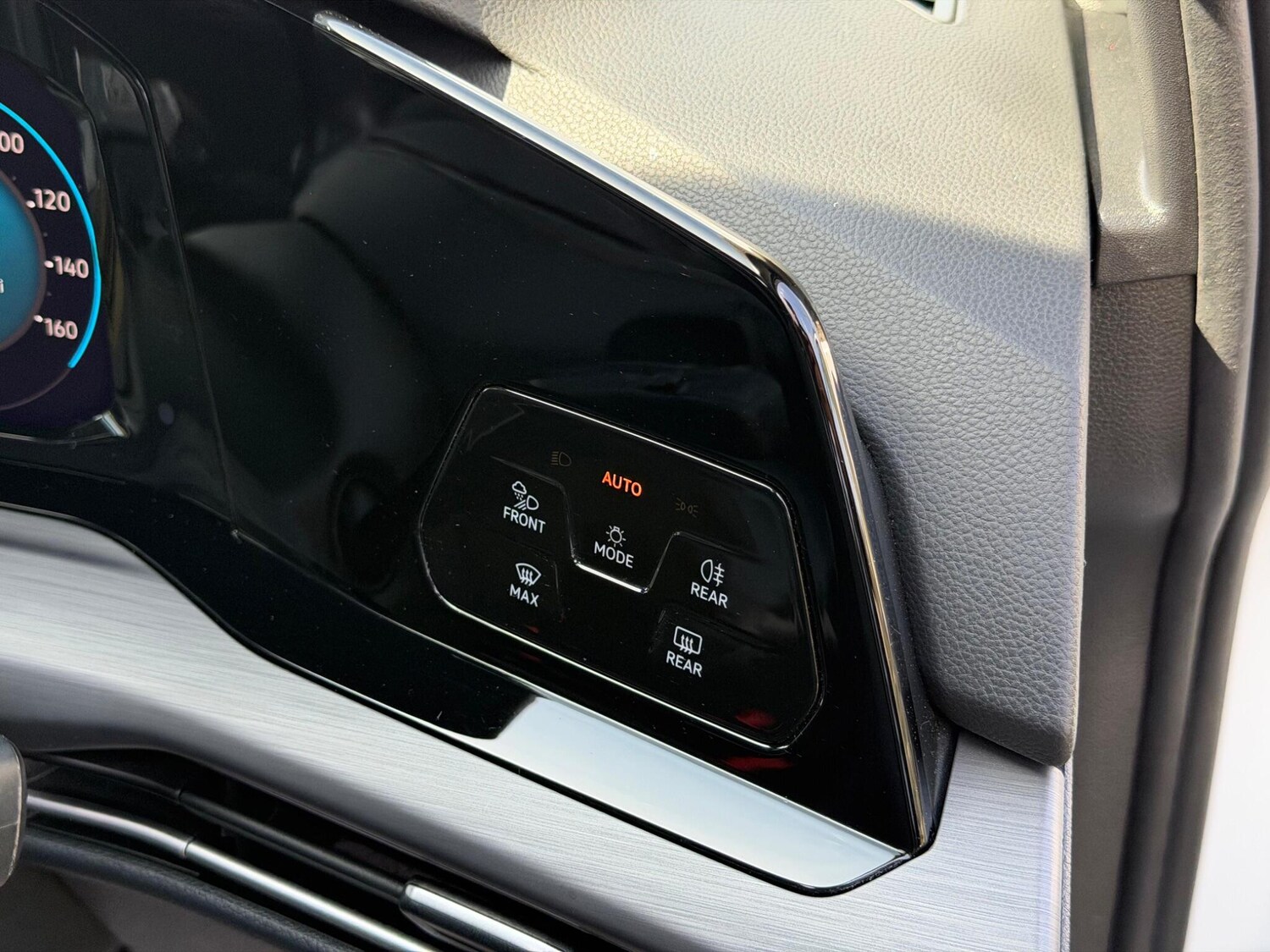 Used Volkswagen Golf for sale - 78214655: Photo 38