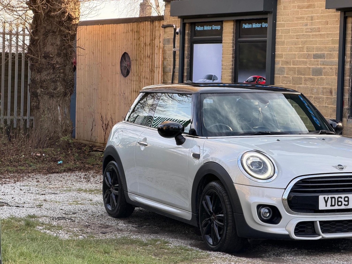 Used MINI Hatch 2019 for sale - 76965443: Photo 11